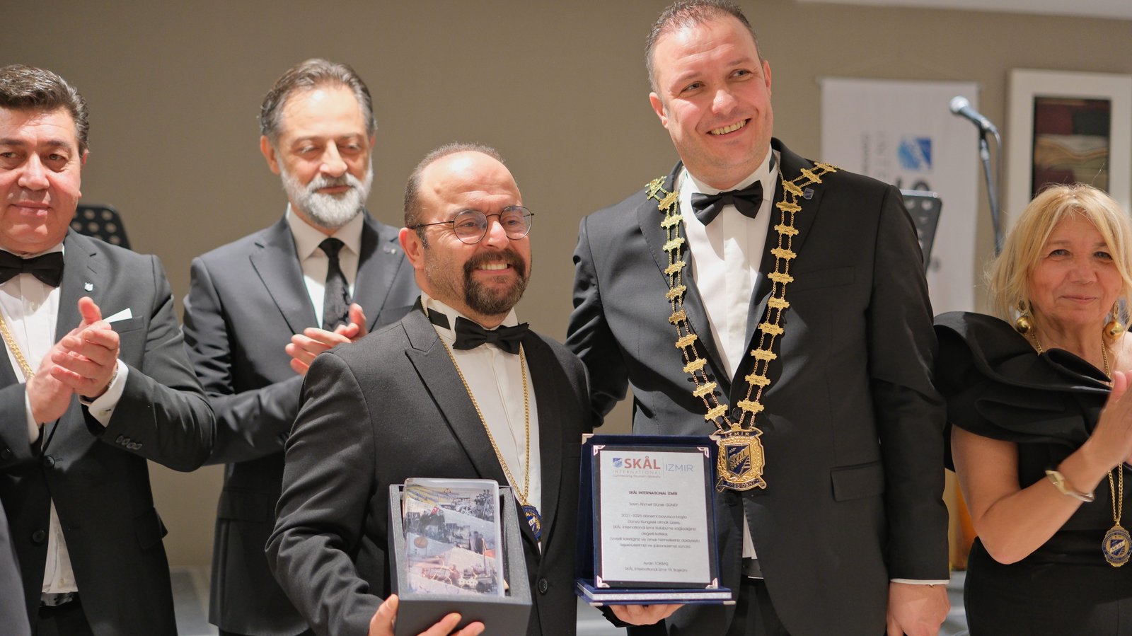 Gallery thumbnail 12